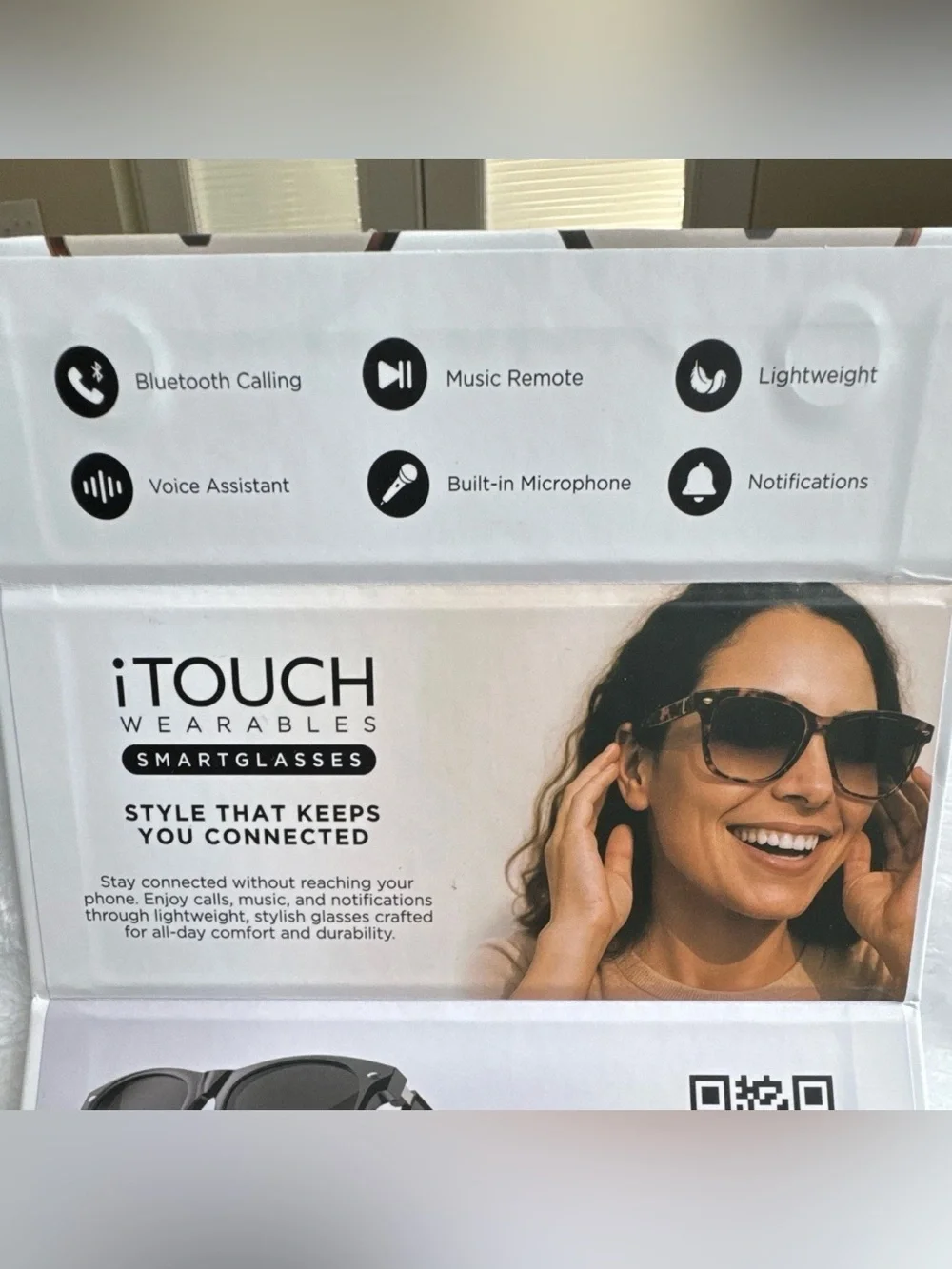 iTouch Wearables SMARTGLASSES Bluetooth Smart Glasses w/ Calling NIB